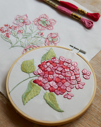 DMC Mindful Making Duo Embroidery Kit The Blissful Blooms TB167