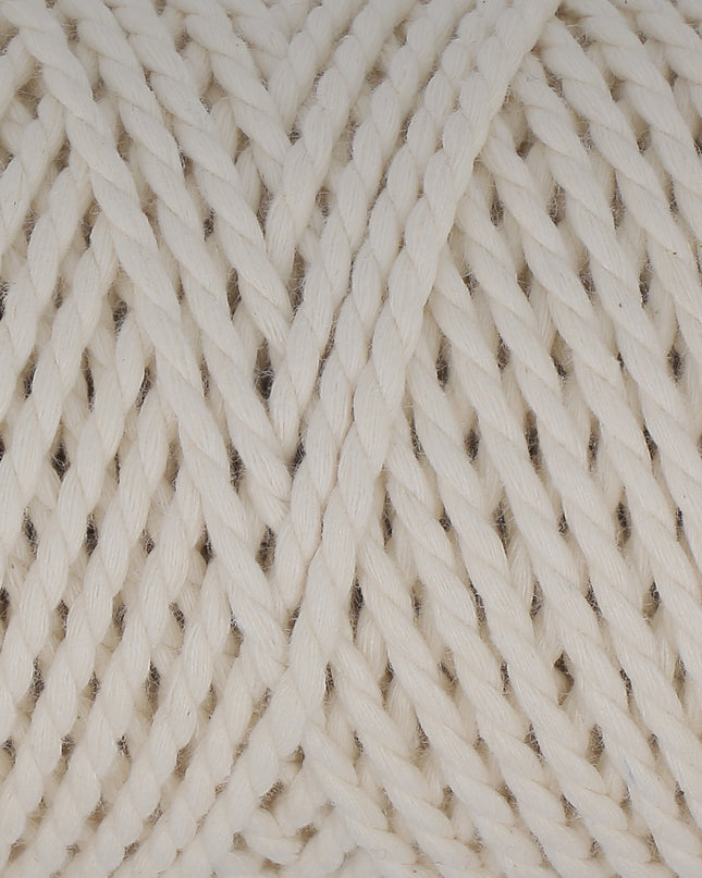King Cole King Cotton Macrame Creamy Cream 5142