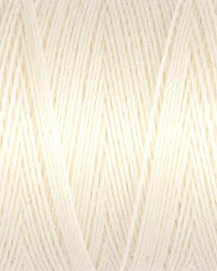 Gutermann Sew all thread 100m rPET 100% recycled polyester 1