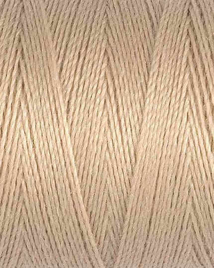 Gutermann Sew all thread 100m rPET 100% recycled polyester 186