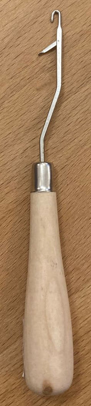 Latch hook