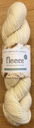 WYS Fleece Bluefaced Leicester Dk Ecru 001