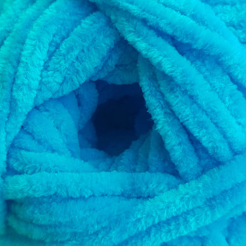 James C. Brett Flutterby Chunky B49