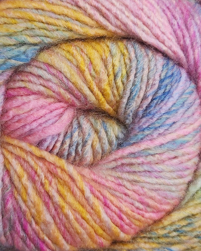 James C. Brett Emotions Dk Serenity EM03