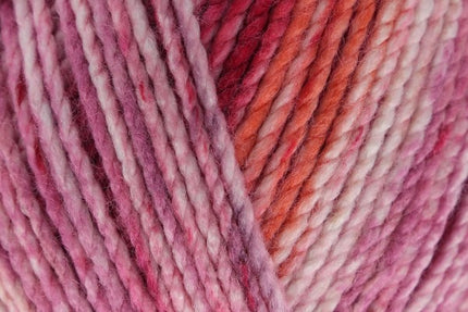 King Cole Hedgerow Chunky Holly Berry 5842