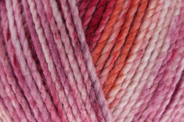 King Cole Hedgerow Chunky Holly Berry 5842