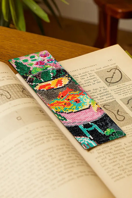 DMC Cross Stitch Bookmark The Goldfish BK2013