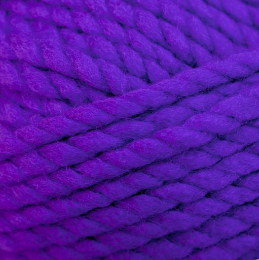 James C. Brett Top Value Super Chunky TSC10